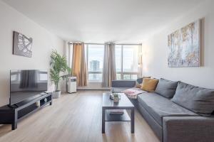 Modern 1BR - Central Location