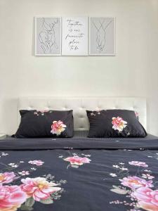 36th floor Sky city- 2 bedroom app free private parking