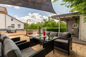 Kleines Eifel Backhaus mit Sauna