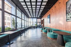 Xtay Cais Rooftop - Studios aconchegantes com Sky view para o Guaiba