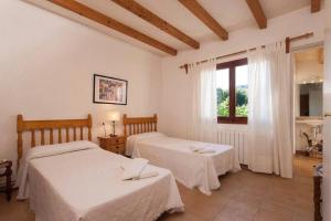 Villa Llobera by Sealand Villas