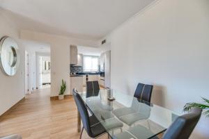 Marbella Beach San Pedro