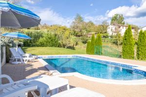 Maria Buzet 2 with Balcony