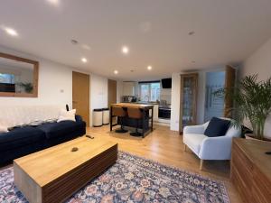 Little Foxwood - Garden Lodge with Sauna