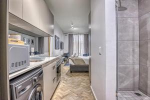 Designer Touch One Rosebank