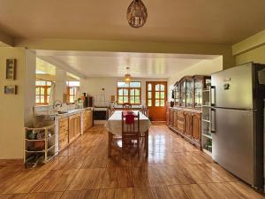 Casa de campo con vista al Huascarán