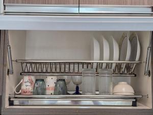 Noho Suites 2BR Mall of Indonesia, 4 Pax, free Netflix