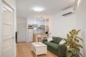 Silent Beach Las Canteras