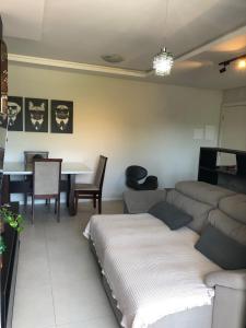 Bom retiro · 6 km Aeroporto 1 km do Shopping Garten2km Square