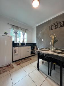 Iririu 01 · Ap térreo a 2 km - Hospital Regional Hans Dieter