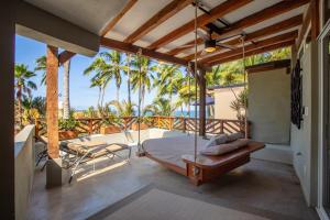 Casas Palmar and Tocayo