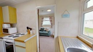 D17 Vellanoweth, Riviere Towans