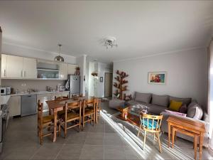 Olive Hill Apartment