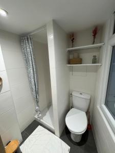 Unbeatable location! Cozy Parisian getaway for two