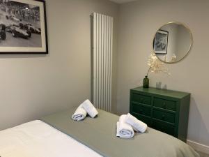 Luxury 1 bed new build house near Science & Business parks