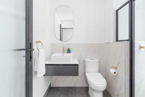 The Valour 702 by Host Agents