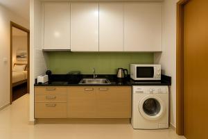 Cozy High-Rise Escape in the heart of Bangkok!