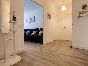 Nestor&Jeeves - BEETHOVEN - Residential Area - Central