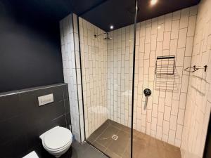 Stylish Cape Town Apartment - Table Mountain View