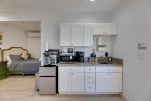 4 Mi to Old Pasadena Walkable Studio