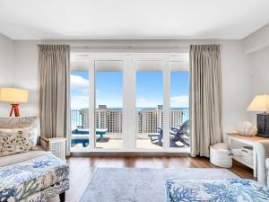 Laketown Wharf 1213