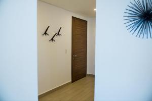 Real View Towers E201