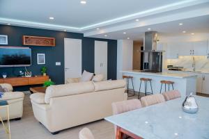 Real View Towers E901