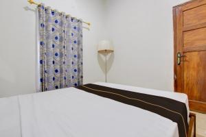 OYO 94851 Watulumpang 1 Guest House