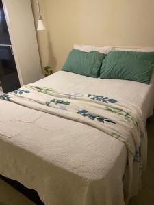 Casa com bichinhos cachorros e gatinhos