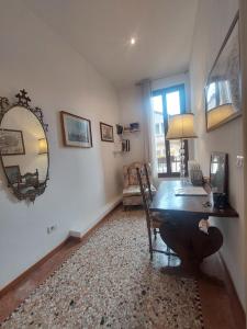Ponte San Lorenzo apartment