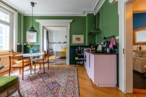 Little Gallery - Central - Baselcard - 10 min to SBB