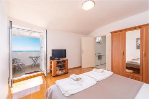 Apartment Blue Horizon