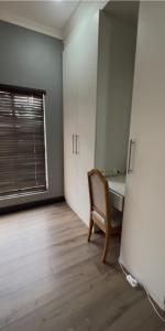 Madeley House Unit 3 near Oliver Tambo Airport