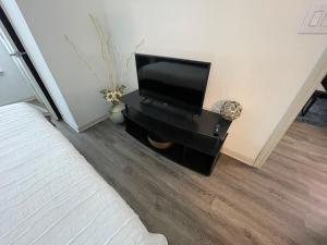 Centrally-Located 1BR Suite with Resort Pool View