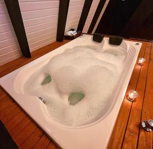 Cabana Álamo-Guimarães Reserva