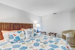 Sandcastles 286 One Bedroom Ocean Front Studio