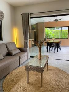 Villa Kathaleeya by SP Villa Management