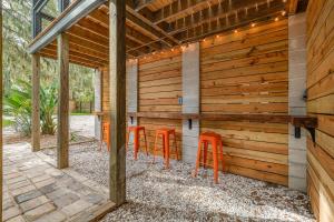 Tropical Hideaway l Mins to DNTN l Dog Friendly