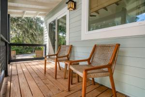 Tropical Hideaway l Mins to DNTN l Dog Friendly