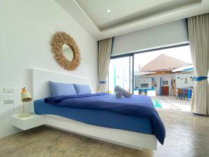 Magritte - Balinese Style by SP Villa Management