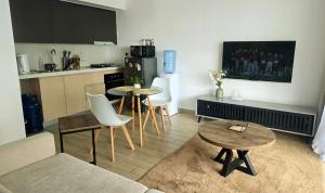 Southpark apartments