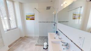 Les Meublés dEtigny