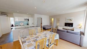 Les Meublés dEtigny