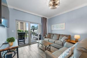 Crystal Tower 207 by Youngs Suncoast