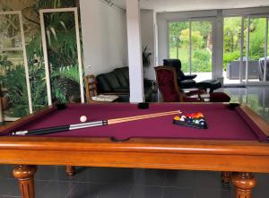 House 4 bedrooms Indoor pool