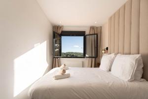 Delycia - Piscine - Jardin - Parking - Calme