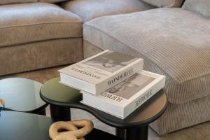 Delycia - Piscine - Jardin - Parking - Calme