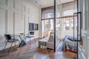 New! Design OLD TOWN apartment