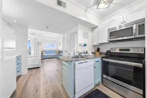 Gulf Shores Plantation 5504 by Youngs Suncoast