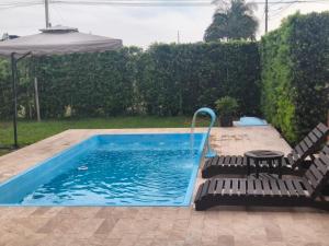 Sombrio, Balneário Gaivota , casa com piscina